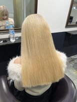 イリ 梅田(ili) 抜きっぱなしブロンド