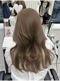 ベージュ  アッシュベージュ  透明感カラー