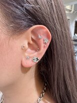 リリアーナ(LILIANA)&nbsp;耳つぼ 耳つぼジュエリー トレンド リフトアップ ベッドスパ