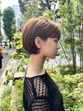 モカゲ(MOKAGE) ショートボブ