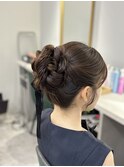 高めアップヘア