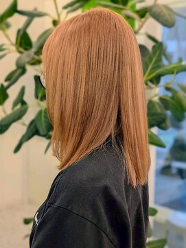 エニフォーイーストハム(Eni for eastham) ケアブリーチ/オレンジベージュ/ミディアム/レイヤーカット