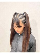 イト(ito)&nbsp;前髪ありツインテールコーンロウダンスヘア体育祭ヘア祭りヘア