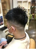 バチイケフェードカット