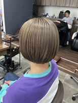 バセット バイ アルター 鎌取店(basset by aL-ter)&nbsp;ミルクティーブロンド/ダークブルー/デジタルパーマ/鎌取