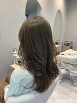 リヴナ(Livna) オリーブ強めベージュブリーチなしカラー