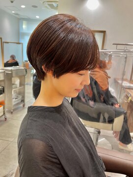 アッシュ 豊田店(Ash) 大人ショート/マッシュショート/イルミナカラー