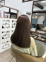 ポム(Pom)&nbsp;パサつき・赤み・白髪をまるっと解決！赤み消しオリーブベージュ