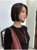 マロンブラウンブリーチなし　大人ボブ　顎ラインボブ　秋カラー