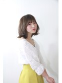 春らしい「キャメルグレージュ」で透明感を!白井