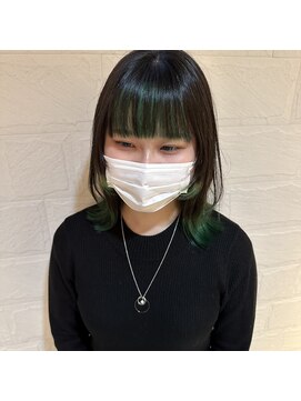 イーチエフ(each f.) 【山田紗羅】インナー×ウルフ