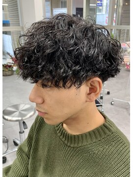 ジーニー 本厚木(Genie) 波巻きスパイラル/ハイライト/マッシュパーマ/ウルフ