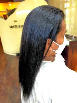美容室 ホワイトボックス 本店 縮毛矯正