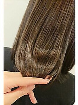 アメリ ココロ 南森町店(Ameri cocoro.) 地毛風艶髪【ストレート/縮毛矯正/髪質改善/トリートメント】