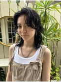 人気のウルフヘアとパーマで作るナチュラルウェーブヘア