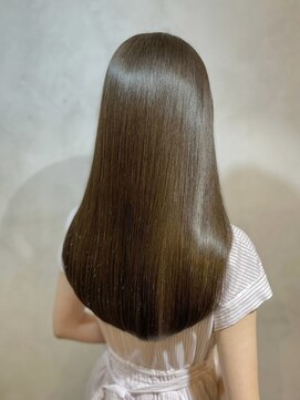 オースト ヘアー ステラ 新宿店(Aust hair Stella) オリーブベージュ