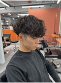スペインカールスパイラルパーマメンズパーマメンズマッシュ眉毛