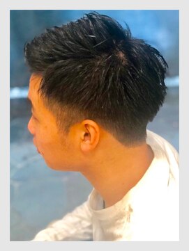 クリアオム 春日部(CLEAR homme) メンズ 爽やかツーブロックショート アップバング ビジネス◎