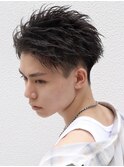 短髪アップバング刈り上げツーブロックスパイキーショート