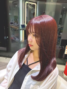 エアー 福岡(AIR) 大人可愛いワインレッドカラー