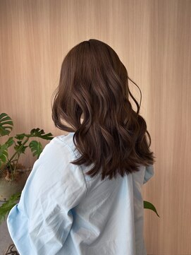 オン キャナルシティ博多前店(on) 【中里恵梨】ヘーゼルベージュセミロング/艶髪/20代/博多