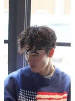 キングスマントーキョー 立川北口店(KINGSMAN TOKYO) アップバング / ツーブロック / スキンフェード 【立川】