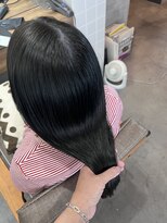 ティティ(TiTi)&nbsp;就活もいける 透明感 暗髪ブルーカラー [TiTi_福田りの]