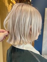 リノショアーズ 日本大通り店(RINOSHORES) "横浜日本大通り"『落ち着いた都会の色を纏う大人洗練スタイル