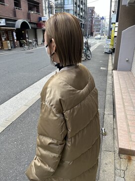 トイトイトイ(toi toi toi) 切りっぱなしボブ