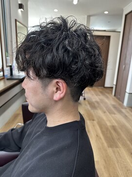 EM美容室 メンズ3ミリブロック ×ソフトツイストスパイラル(ジェルパーマ)