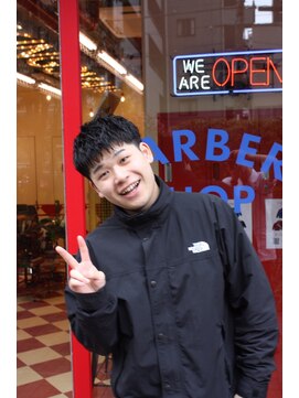 キングスマントーキョー 府中店(KINGSMAN TOKYO) 波巻きツイストスパイラル/リバースセンターパート/府中