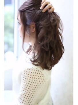 ジルバイジアン(JILL by GIEN) イルミナ グレージュ グラデーション カラー