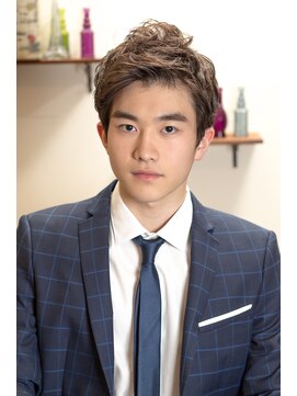 エム 綾瀬店(hair make e6+) スタイリングで自由自在★メンズショート(ビジネスアレンジ)