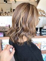 ヘアーエポック(hair epoque) 外人風透明感アッシュベージュ/3Dハイライト