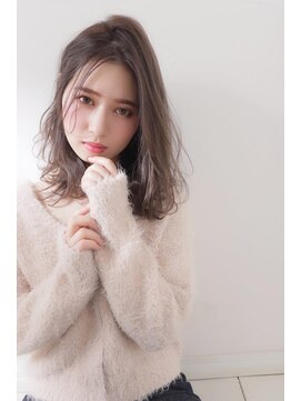 ネリネ 北千住駅東口学園通り前(Nerine) ナチュラルロングボブ