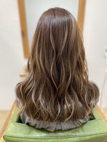 リーラ(Lila)&nbsp;アッシュベージュ