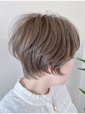 丸みショート＆オリーブグレージュ