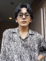 マイロ(mailo) シャドウパーマセンターパート