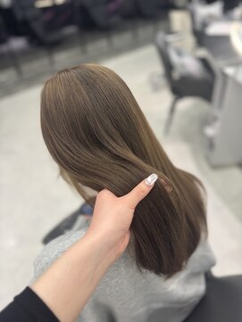 ジーナリア(Xena ria) 《rena》オリーブベージュ♪