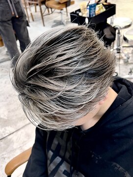 ミラリー トウキョウ(Mirareee Tokyo) メンズバレイヤージュシャドールーツ20代30代40代◎ブリーチ