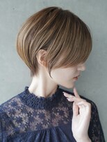 カライング(ing) 大人可愛い20代30代40代黒髪前下がりひし形小顔ボブ丸みショート