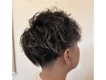 エヌハブル(N-Huble)の写真/骨格に合わせた”似合わせパーマ”で大人の魅力を最大限に引き出すサロン