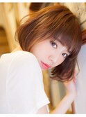 ひし形シルエットグレージュエアリーミディアム