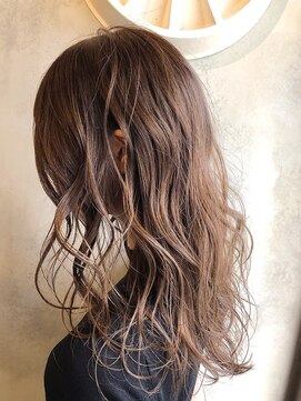 フリティ 大阪西梅田店(friity) イルミナベージュ3 【梅田/大阪/西梅田/北新地】