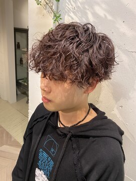 エル(EL by green) 【YUKI】無造作パーマ×ワインレッド