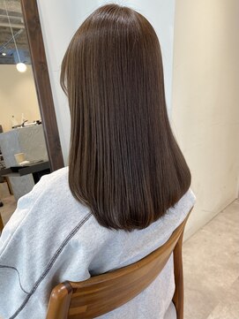 ロカ(roka) オリーブブラウン/赤み消しカラー/ベージュ