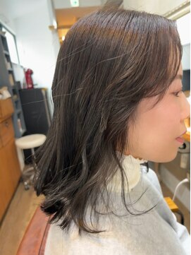 コンパス(COMPASS) 透明感グレーベージュ