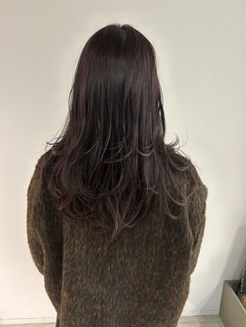 ミリ(milli Produce by ITAKURA) 毛先遊ぶレイヤー