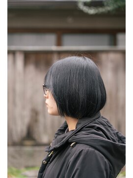 ジウ 上通り(JIU) 20代30代小顔ゆるふわボブ オフブラック