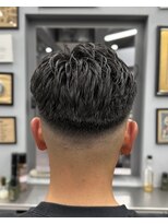 アイコン ブルー メンズ(I-CON #blue MEN'S)&nbsp;サイドパート×スキンフェード【池袋フェード】